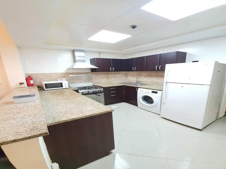 Дубай: Lovely Furnished Studio With Pool