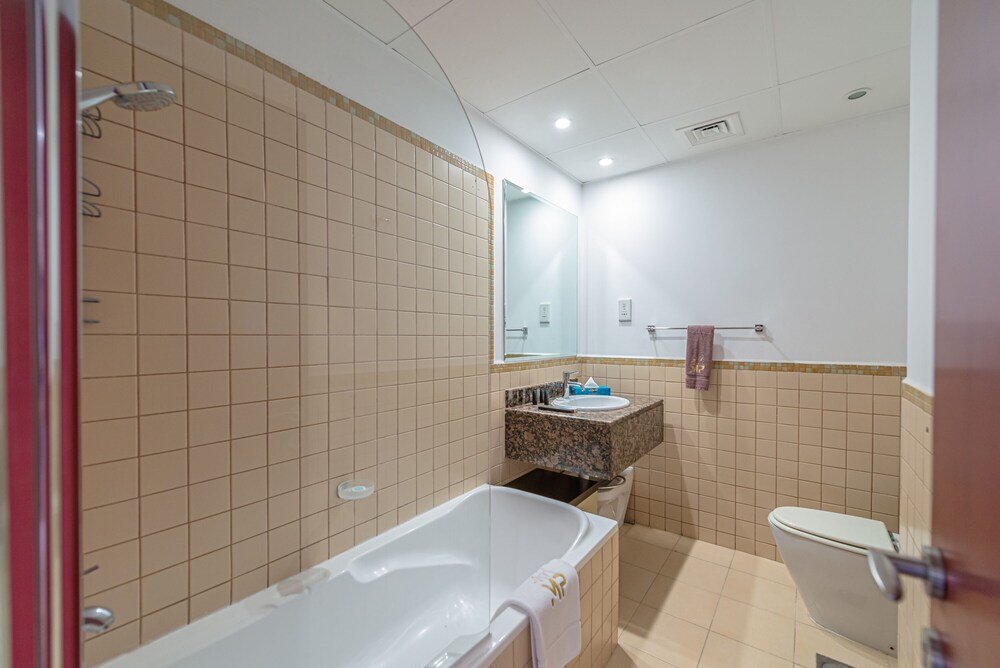 Дубай: Marco Polo - Charming 3BR in JBR with Marina Views