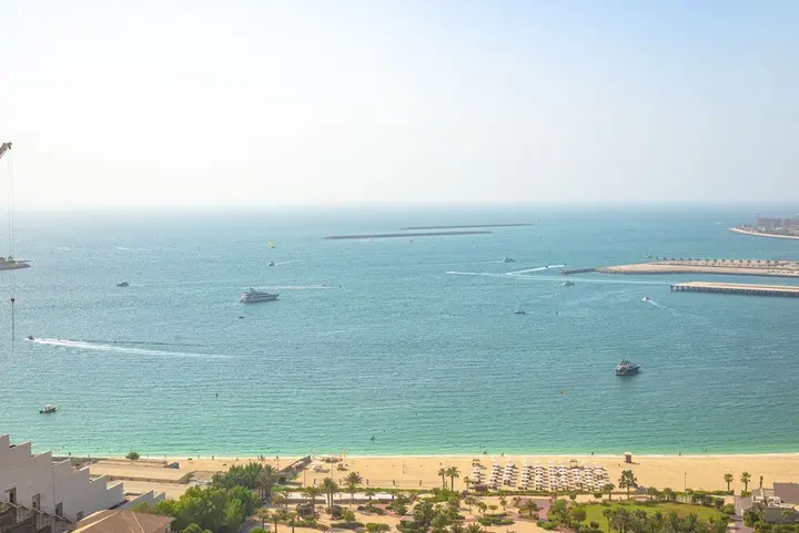 Дубай: Marco Polo - Charming 3BR in JBR with Marina Views