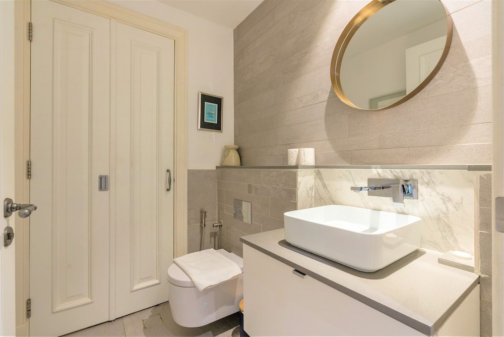 Дубай: Stunning 2bedroom in Dubai Downtown