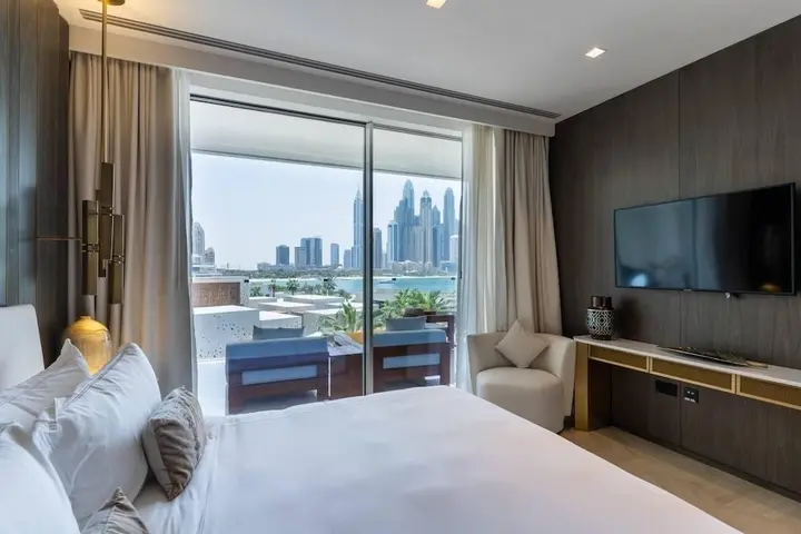 Дубай: Five Palm Jumeirah Luxurious 2bdr Stunning Views