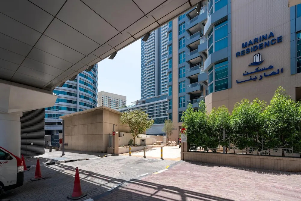 Дубай: Marvelous 1Bd Marina Residences Pool
