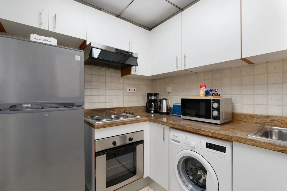 Дубай: Marvelous 1Bd Marina Residences Pool