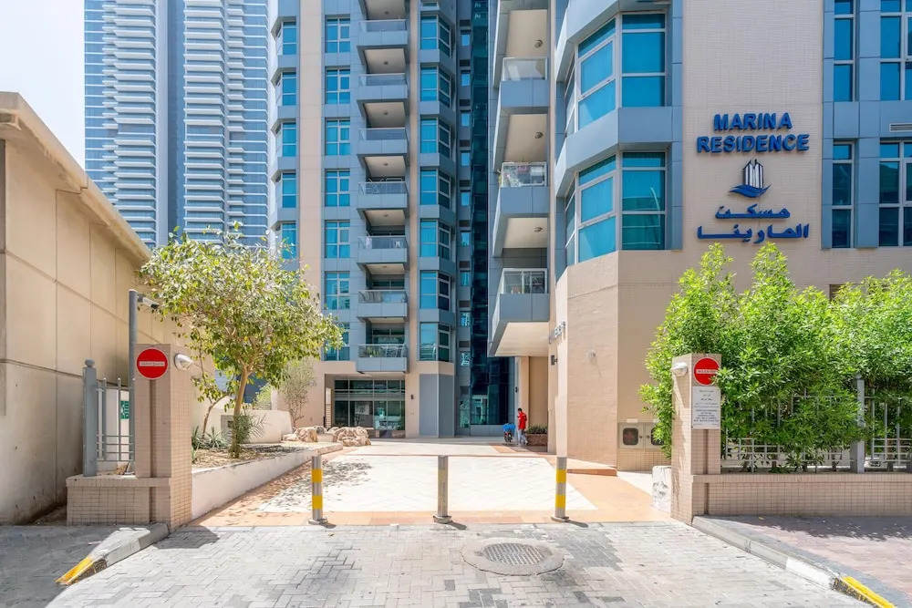 Дубай: Marvelous 1Bd Marina Residences Pool