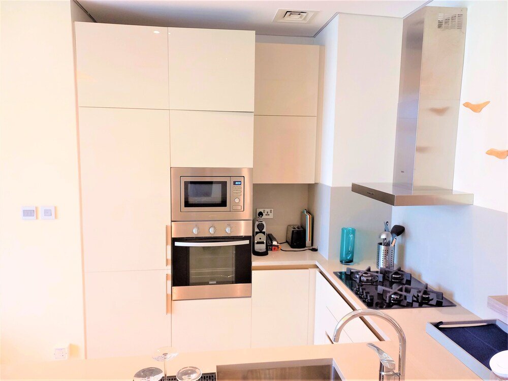 Дубай: Amazing 2bedroom With Palm Jumeirah Beach Views