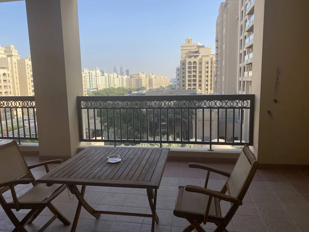 Дубай: LuxBnB Fairmont Palm Jumeirah 2.5BDR