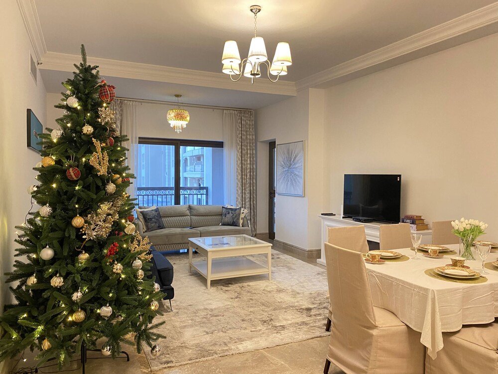 Дубай: LuxBnB Fairmont Palm Jumeirah 2.5BDR