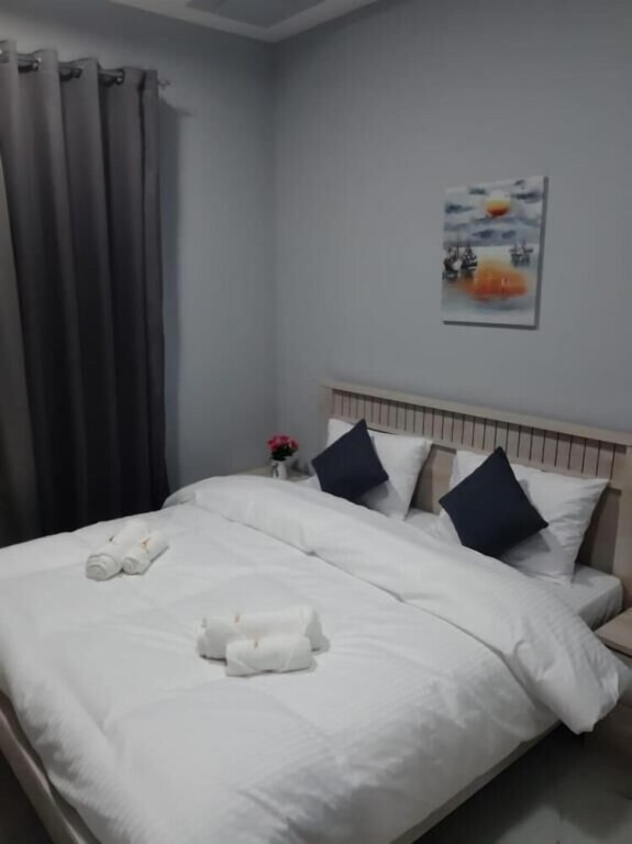 Аджман: Paris Furnished Apartments Tabasum Group