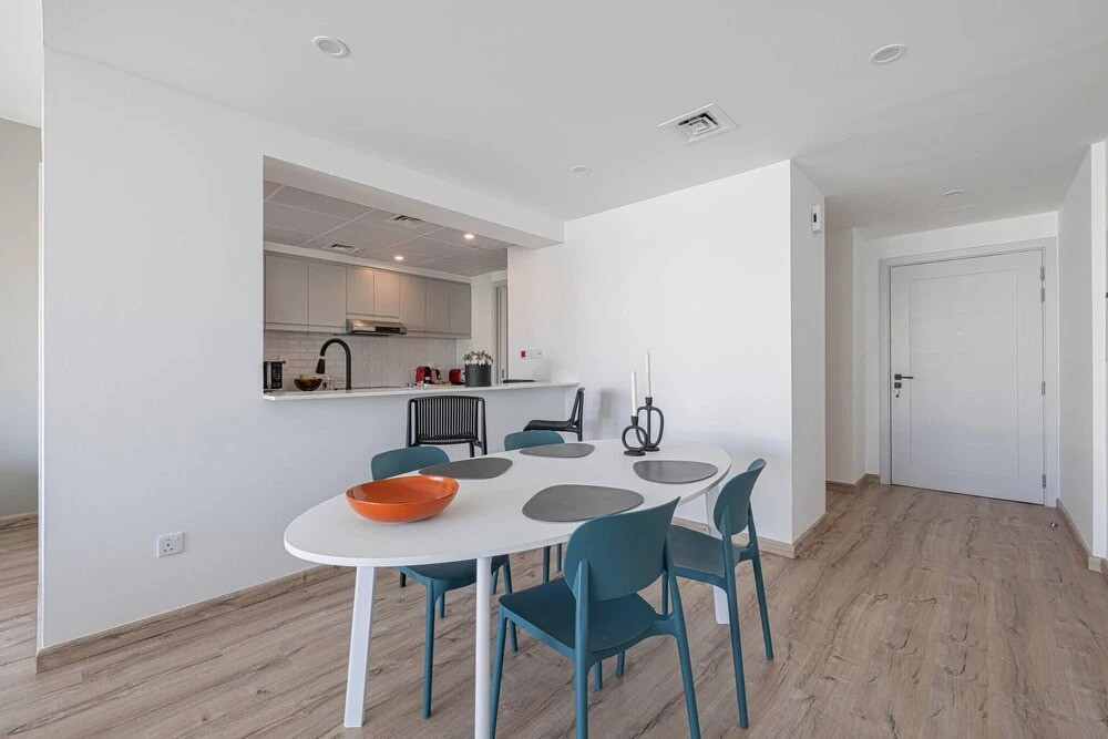 Дубай: New Fully Upgraded - Central Located - Fits 6