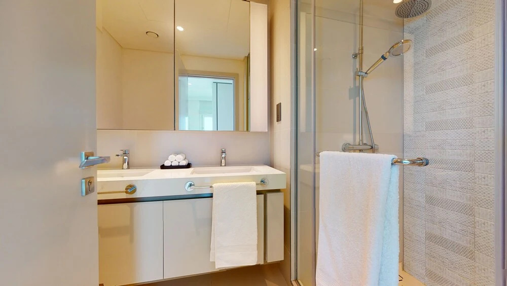 Дубай: Sunrise Bay 2BR Luxury Apartment