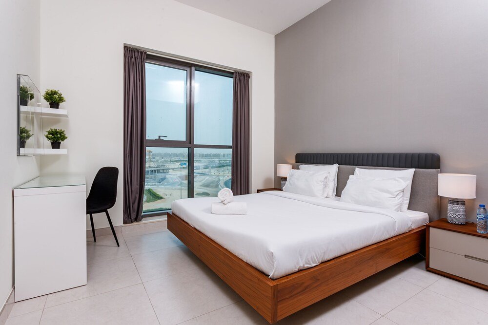 Дубай: Spacious 2BR apartment with rooftop pool The Bay DT by 360 Vacation