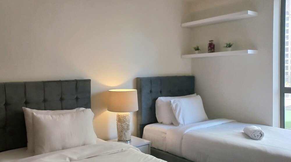 Дубай: Bohemian 3 BR Apartment-Rimal 1 JBR