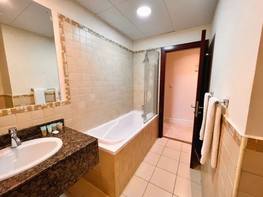 Дубай: Bohemian 3 BR Apartment-Rimal 1 JBR