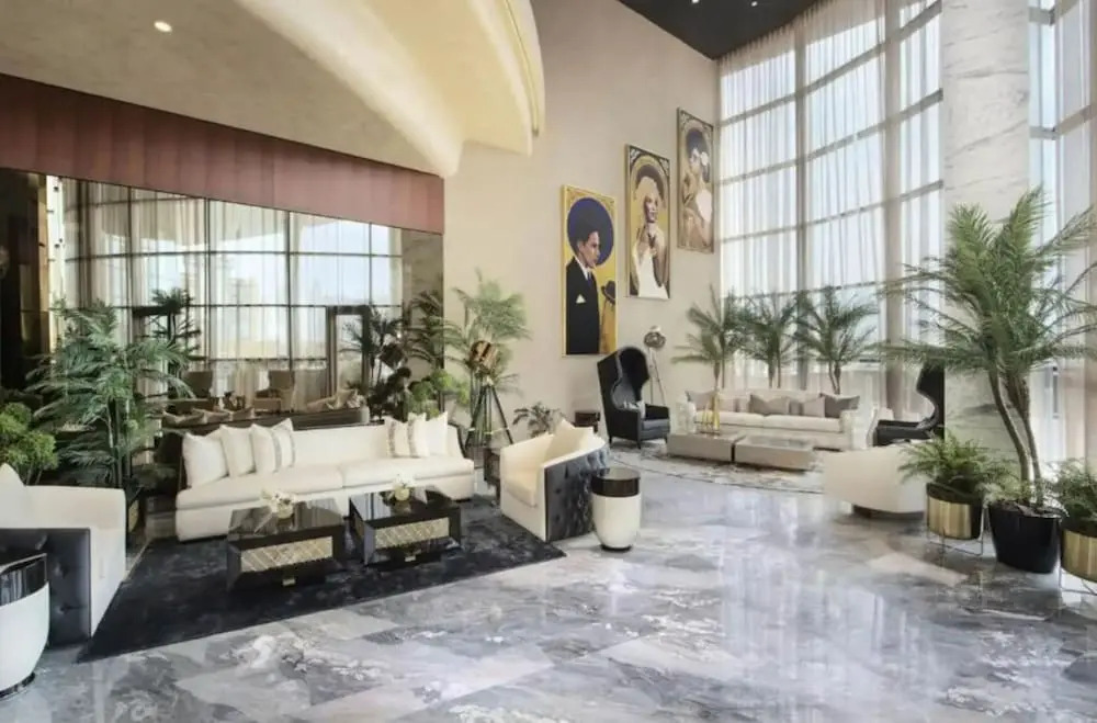Дубай: Business Bay Paramount Towers 1BR
