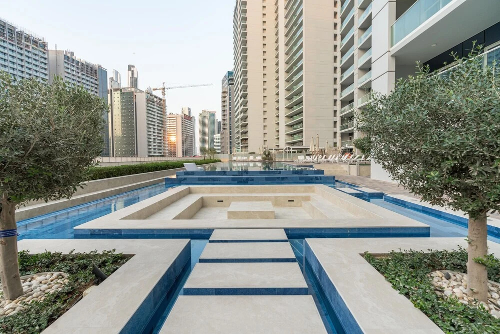 Дубай: Stunning 1BR Apt in Business Bay