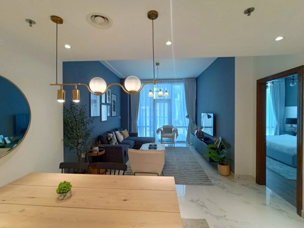 Дубай: Whitesage - Fabulous Canal Views from This Waterfront Luxe Apt