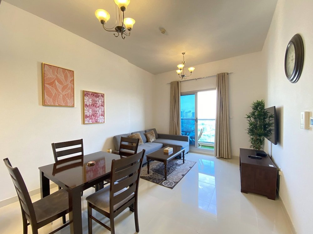 Дубай: Lux BnB Elite Residences I Golf Course Views