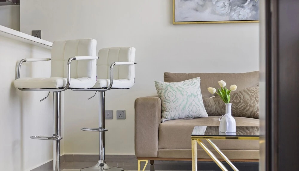 Дубай: WelHome - Chic Apartment in Liveliest Area in Business Bay