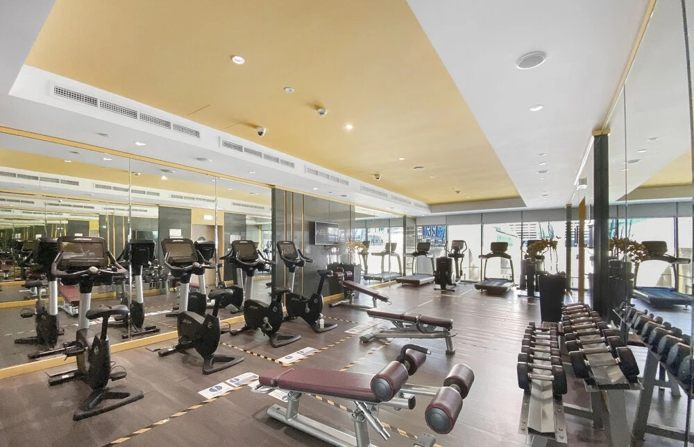 Дубай: WelHome - Chic Apartment in Liveliest Area in Business Bay