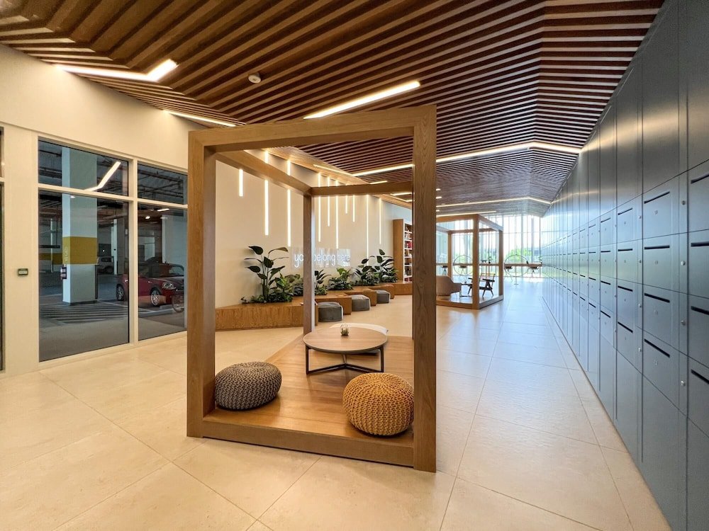 Дубай: Modern Boho 1BR Sleeps4 Balcony Pool Gym Dxbhills