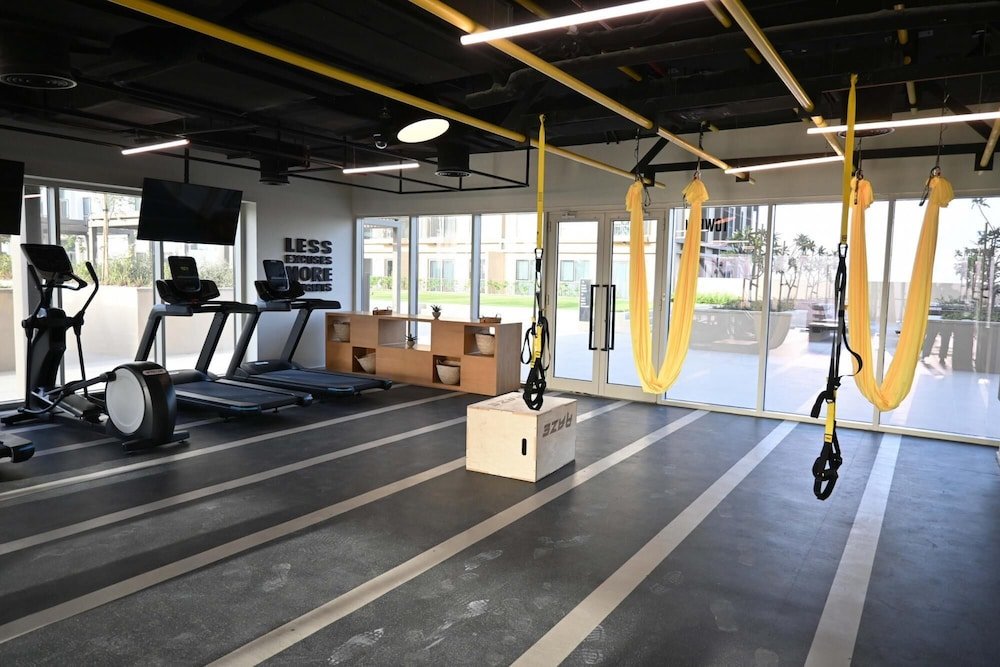 Дубай: Modern Boho 1BR Sleeps4 Balcony Pool Gym Dxbhills