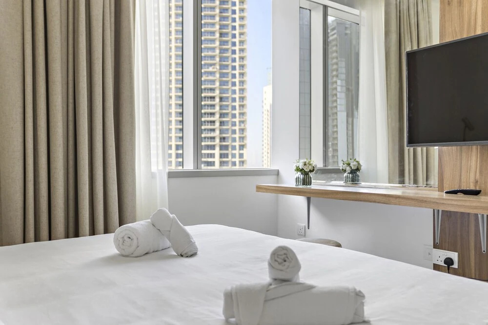 Дубай: WelHome - Luxe Apartment With Incredible View on Dubai Creek