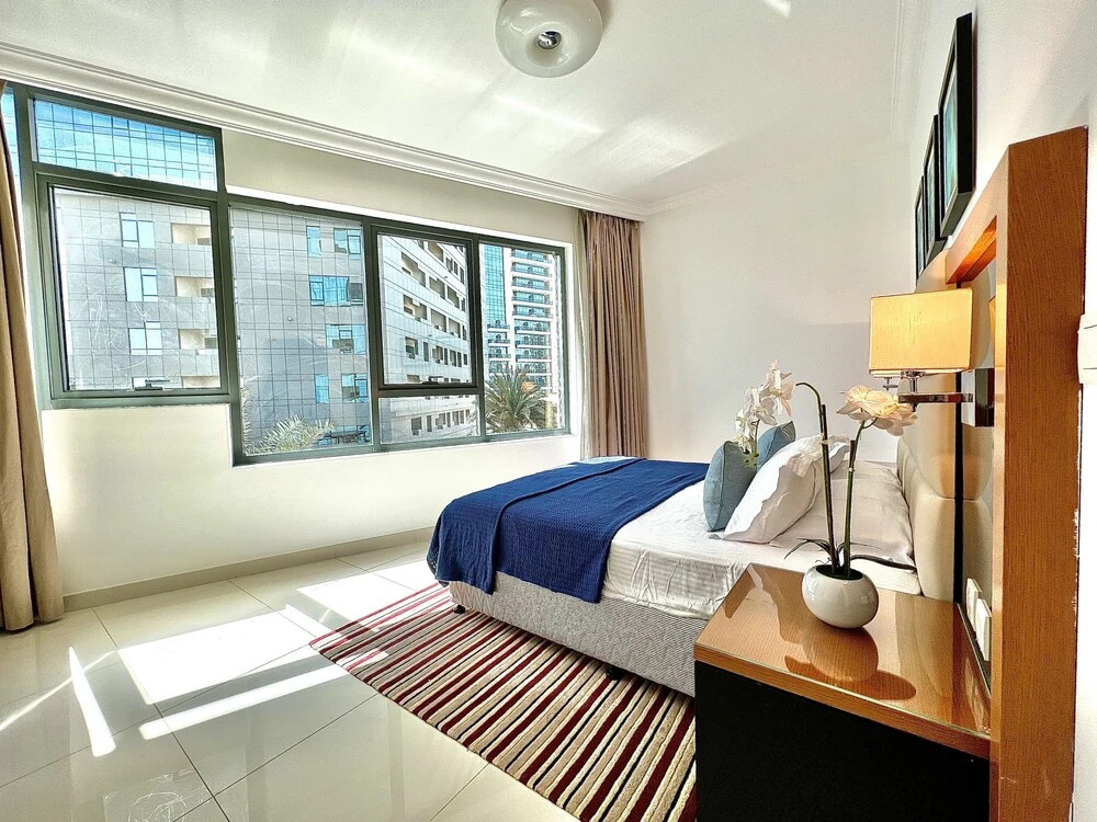 Дубай: SuperHost - Apartment With Stunning Pool View in Business Bay