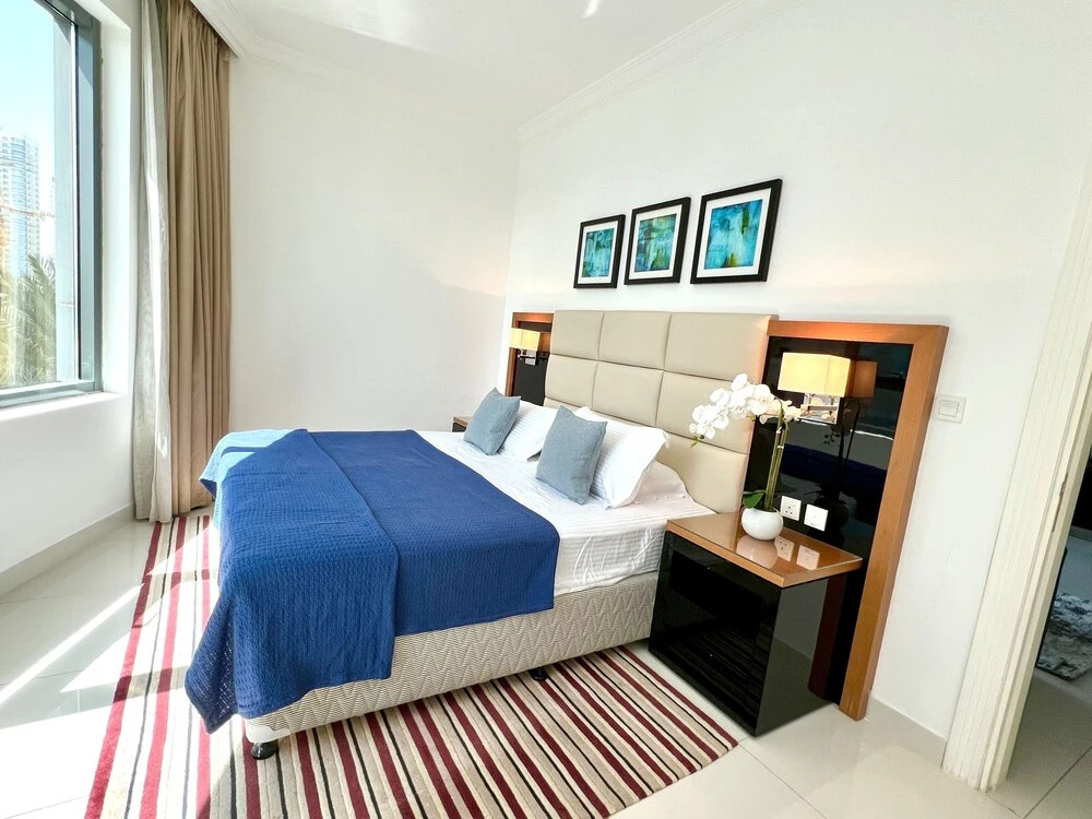 Дубай: SuperHost - Apartment With Stunning Pool View in Business Bay