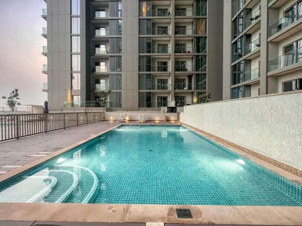 Дубай: Whitesage - Elegant Apartment With Unobstructed City Views