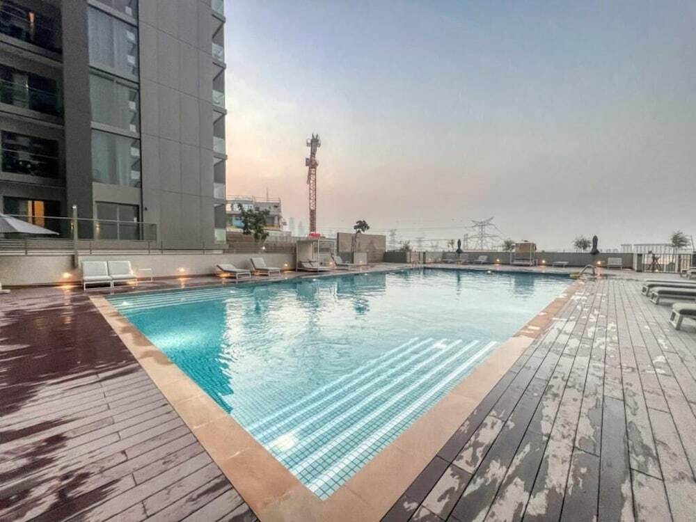Дубай: Whitesage - Elegant Apartment With Unobstructed City Views