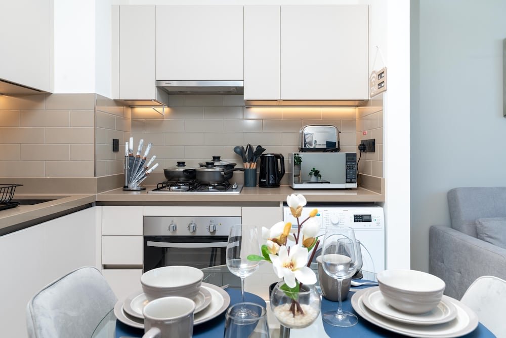 Дубай: Whitesage - Elegant Apartment With Unobstructed City Views