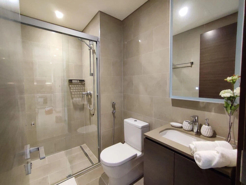 Дубай: Whitesage - Cozy Condo With Dazzling Cityscape and Canal Views
