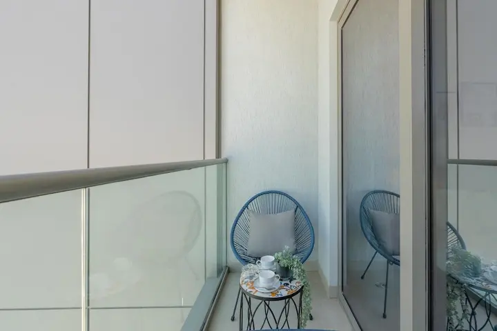 Дубай: Whitesage - Cozy Condo With Dazzling Cityscape and Canal Views