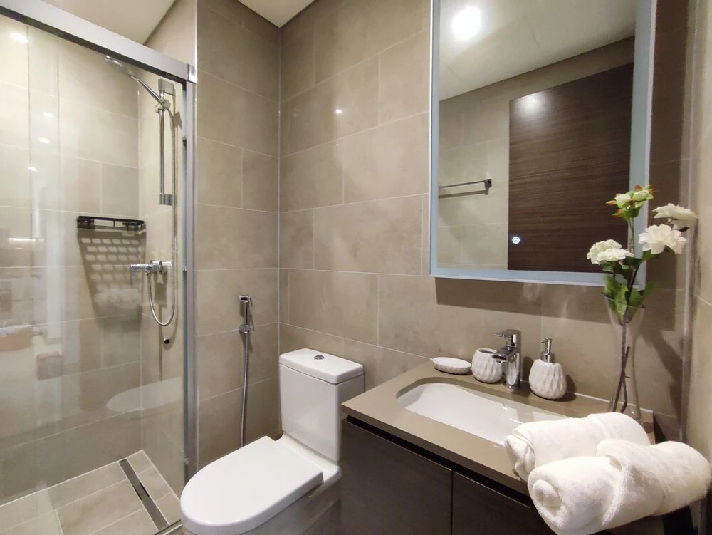 Дубай: Whitesage - Cozy Condo With Dazzling Cityscape and Canal Views
