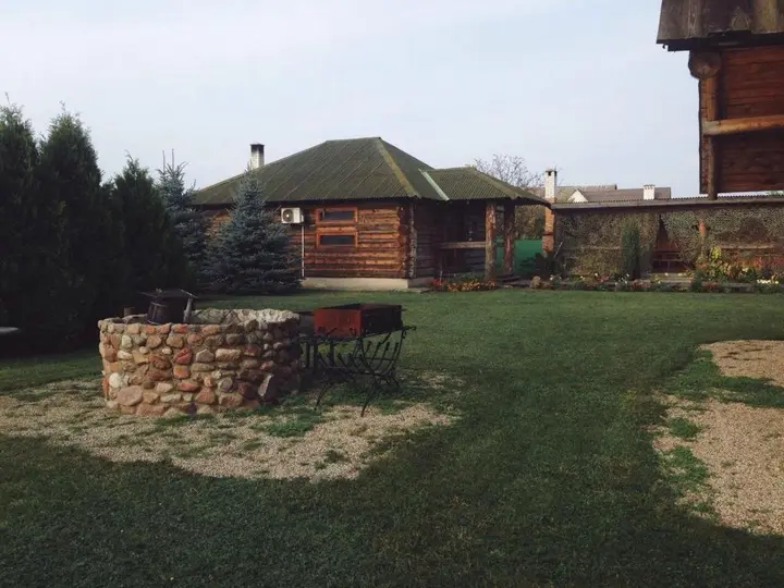 Брест: Zadvorski house