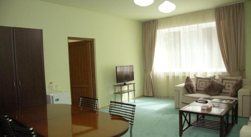 Дилижан: GreenWood Hotel