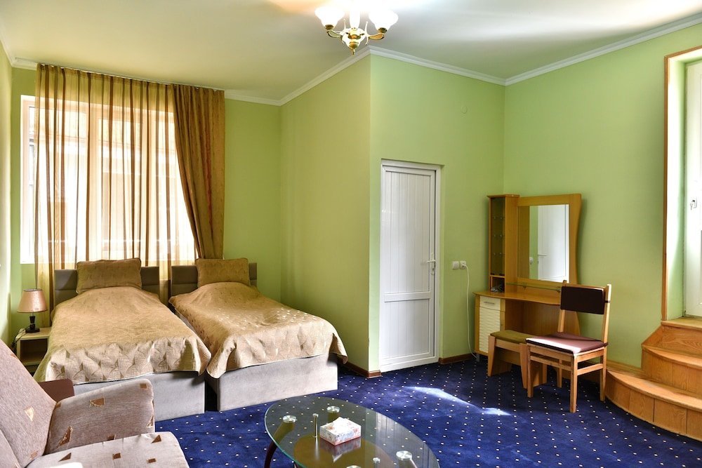 Дилижан: GreenWood Hotel