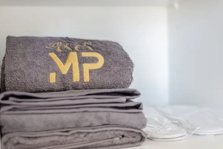 Дубай: Апартаменты Marco Polo - Snug Studio at the Heart of JVC Amidst Parks