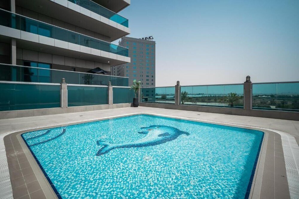 Дубай: SuperHost - Spacious Apartment In Business Bay With Canal View