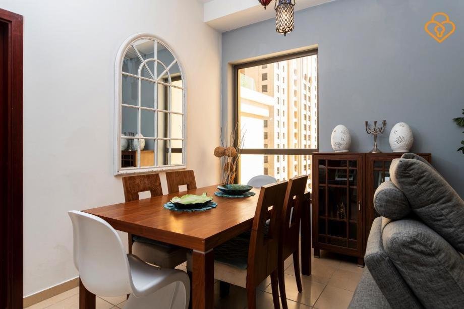 Дубай: Keysplease Modern 2 B/R Beach Apt, Shams JBR