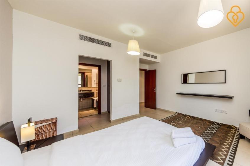Дубай: Keysplease 2 B/R Seaview Bach Apt, Murjan JBR