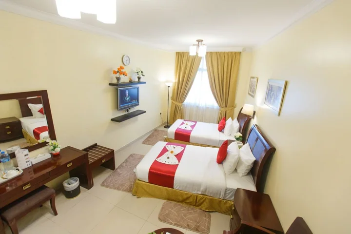 Дубай: Crown Palace Hotel Ajman