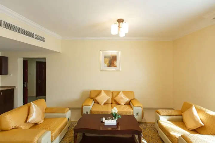 Дубай: Crown Palace Hotel Ajman