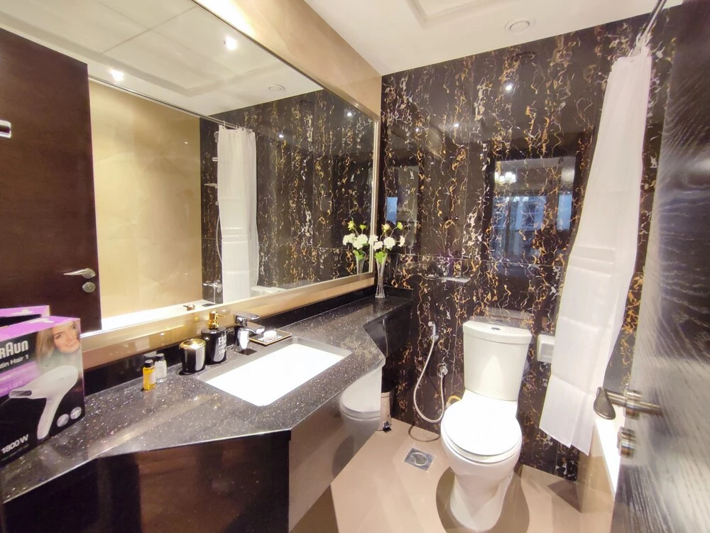 Дубай: SuperHost - Downtown Apartment With Charming Park Views