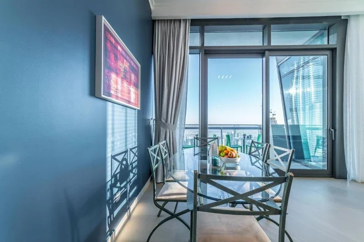 Дубай: Yanjoon Holiday Homes - Burj Vista Apartments