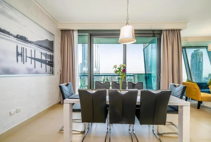Дубай: Yanjoon Holiday Homes - Burj Vista Apartments