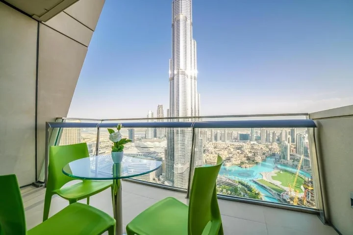 Дубай: Yanjoon Holiday Homes - Burj Vista Apartments