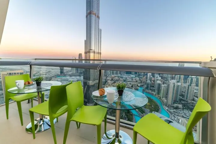 Дубай: Yanjoon Holiday Homes - Burj Vista Apartments