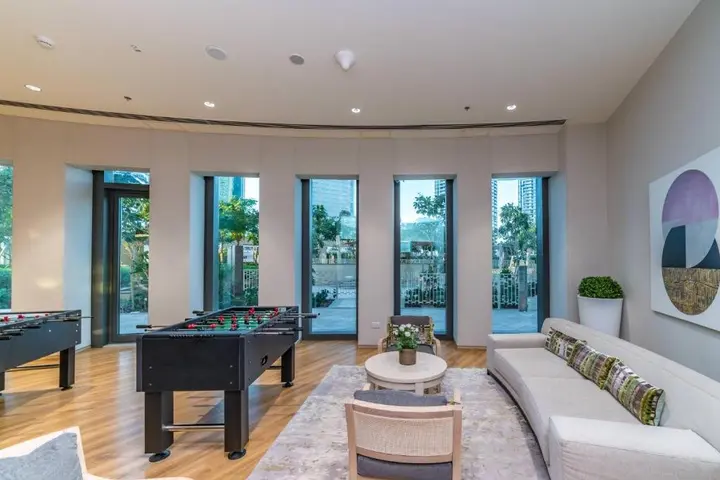 Дубай: Yanjoon Holiday Homes - Burj Vista Apartments