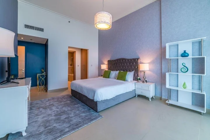 Дубай: Yanjoon Holiday Homes - Burj Vista Apartments